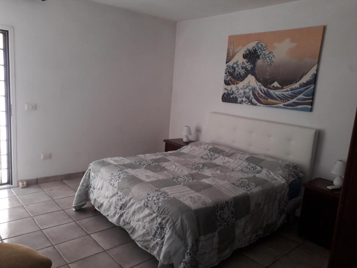 Bed&Breakfast "Fiorella" Sul Lago Castel Gandolfo Quarto foto